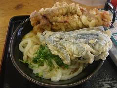 うわ!ここおいしい!トッピングがデカすぎだな…笑